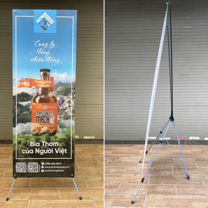 Chân standee X cường lực