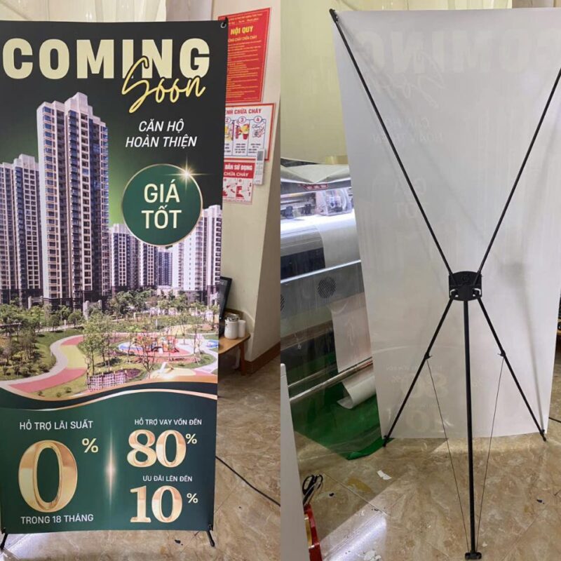 Standee bất động sản chân x thường màu đẹp sắc nét