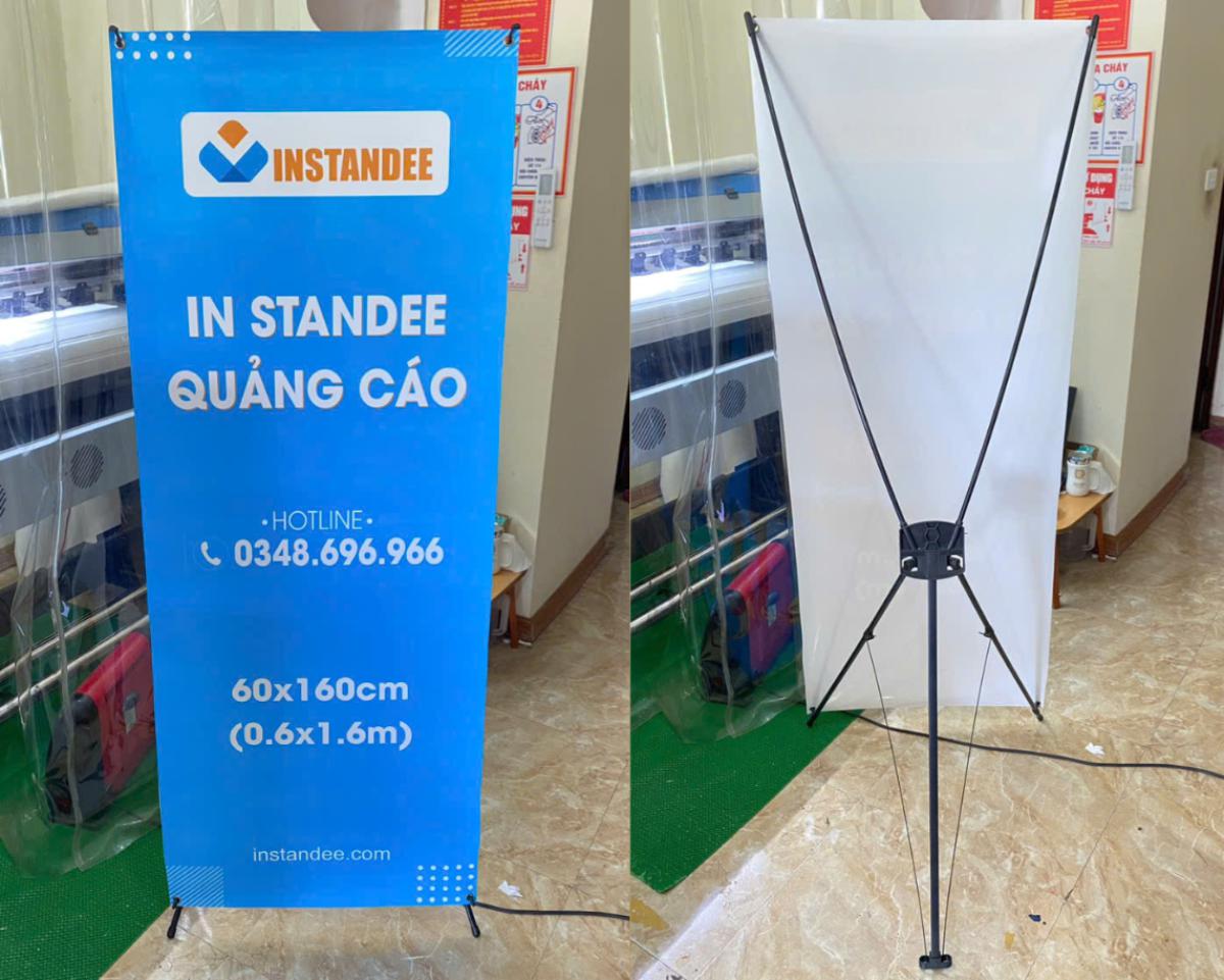 Standee 60x160 chân X thường