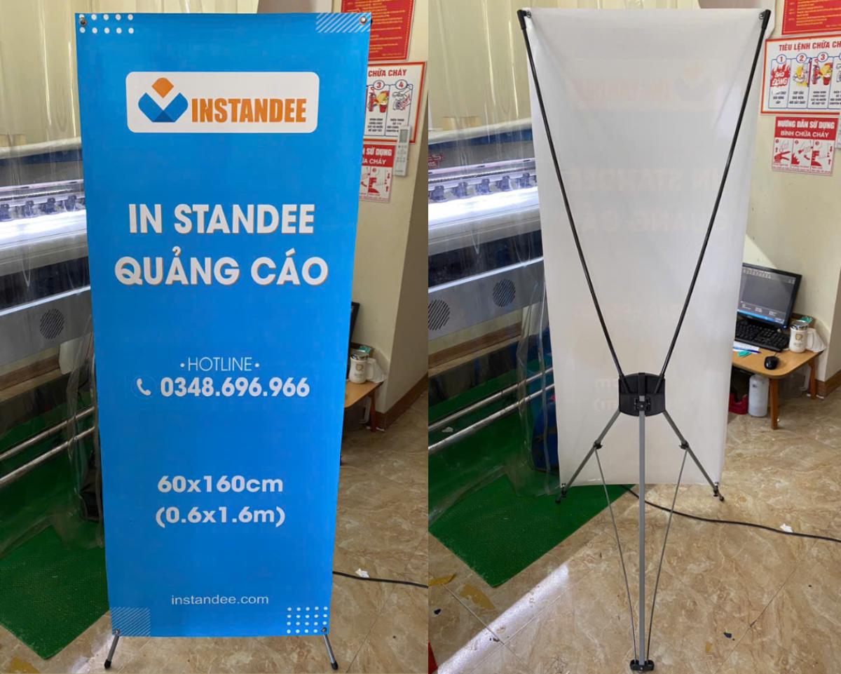 Standee 60x160cm chân X cường lực