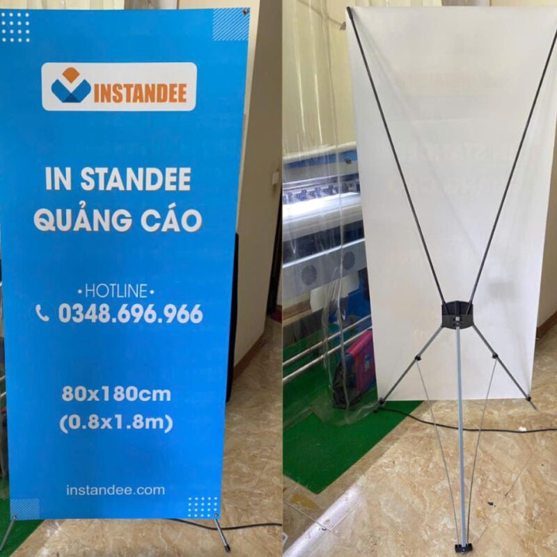 Standee 80x180cm chân X cường lực