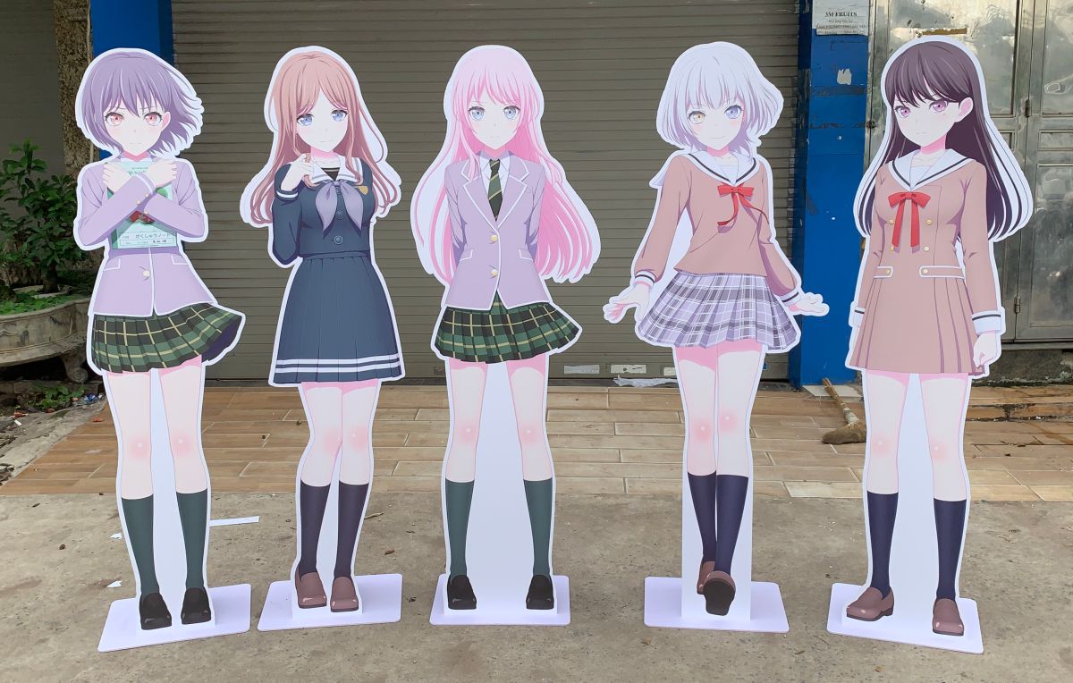 Standee hình người